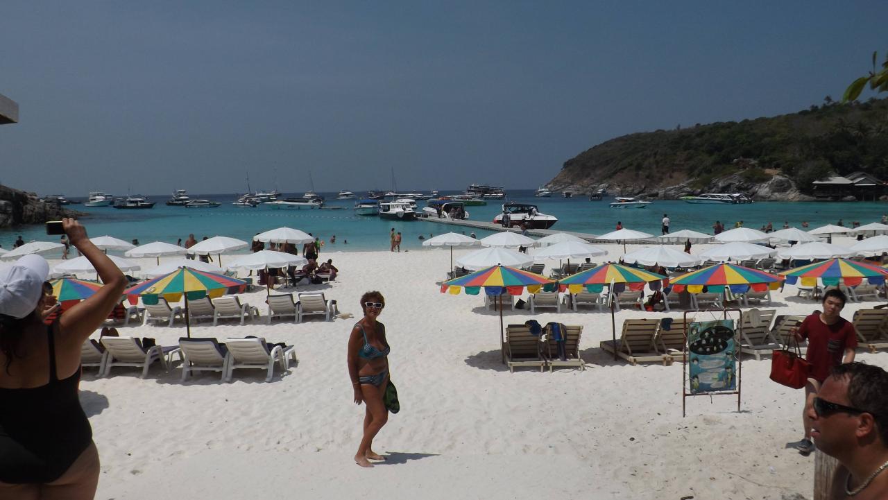 RAYA Island (10)