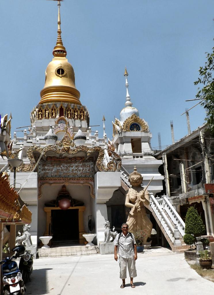 Wat Phra Nang Sang (1)